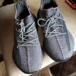 Adidas Men's Dark Gray Sneakers
